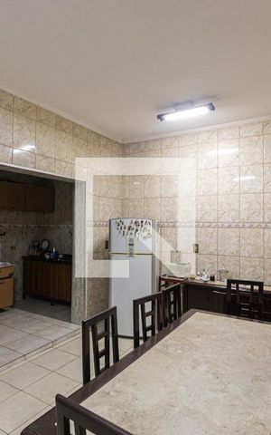 Casa à venda com 542m², 2 quartos e 3 vagasCozinha