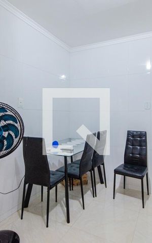 Casa à venda com 144m², 3 quartos e 1 vaga Casa à venda com 144m², 3 quartos e 1 vagaCozinha