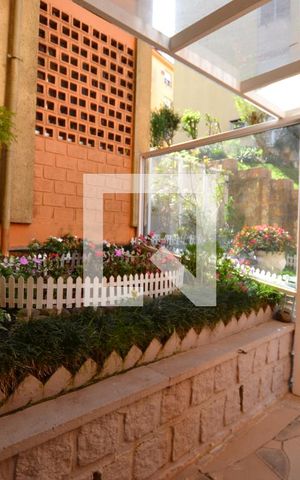 Apartamento para alugar com 45m², 1 quarto e 1 vagaJardim de entrada