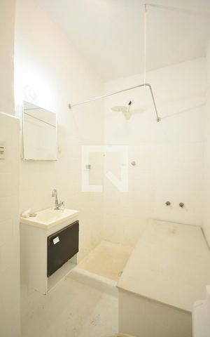 Apartamento à venda com 58m², 2 quartos e sem vagaBanheiro Social
