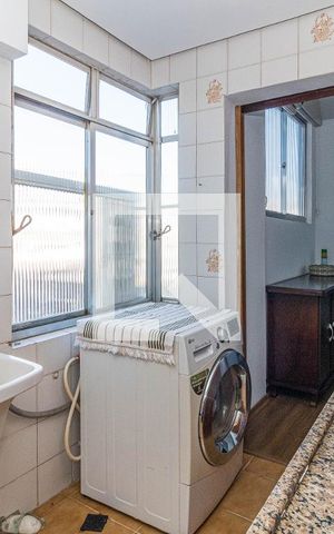 Apartamento à venda com 94m², 2 quartos e sem vagaCozinha e Área de Serviço