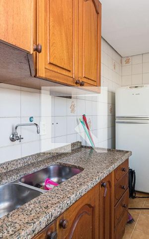 Apartamento à venda com 94m², 2 quartos e sem vagaCozinha e Área de Serviço