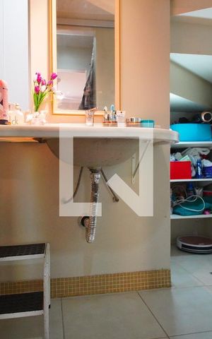 Apartamento à venda com 124m², 2 quartos e 1 vagaBanheiro suíte 