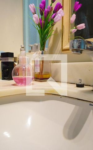 Apartamento à venda com 124m², 2 quartos e 1 vagaBanheiro suíte 