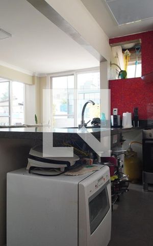 Apartamento à venda com 124m², 2 quartos e 1 vagaCozinha 