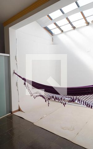 Casa à venda com 358m², 4 quartos e 3 vagasSalas Íntimas