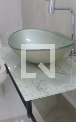 Casa à venda com 150m², 3 quartos e sem vagaLavabo
