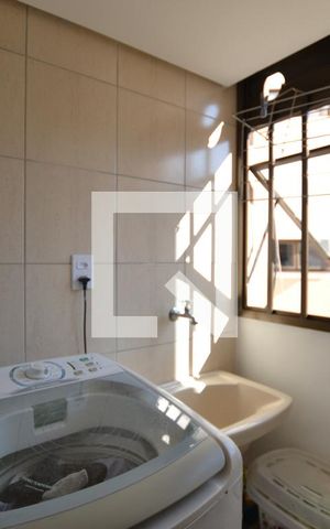 Apartamento à venda com 75m², 2 quartos e 1 vagaÁrea de Serviço