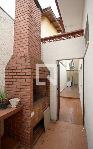 Casa para alugar com 300m², 3 quartos e 3 vagasÁrea gourmet