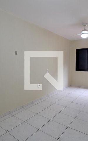 Casa para alugar com 300m², 3 quartos e 3 vagasSuíte 1