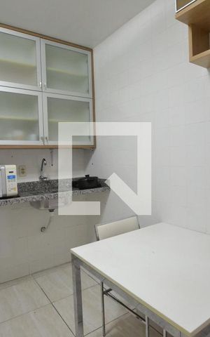 Apartamento à venda com 60m², 2 quartos e sem vagaCozinha