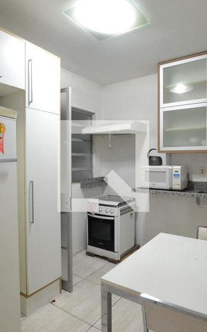 Apartamento à venda com 60m², 2 quartos e sem vagaCozinha