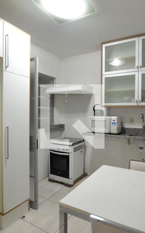 Apartamento à venda com 60m², 2 quartos e sem vagaCozinha