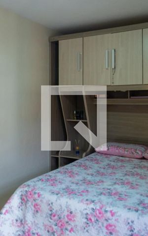 Casa à venda com 140m², 2 quartos e 2 vagasSuíte