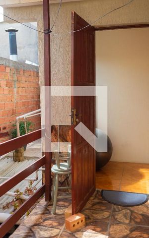 Casa à venda com 140m², 2 quartos e 2 vagasVaranda