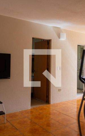 Casa à venda com 140m², 2 quartos e 2 vagasSala 2
