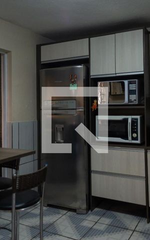 Casa à venda com 140m², 2 quartos e 2 vagasCozinha e Área de Serviço