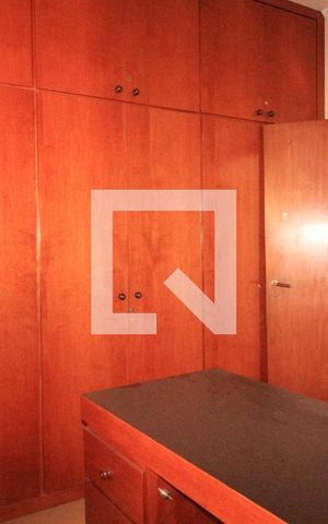 Casa à venda com 240m², 4 quartos e 4 vagasQuarto 4