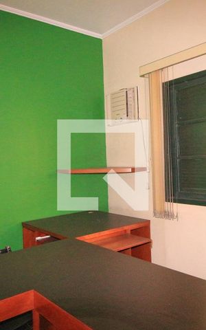 Casa à venda com 240m², 4 quartos e 4 vagasQuarto 3
