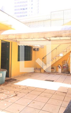Casa à venda com 240m², 4 quartos e 4 vagasÁrea Externa