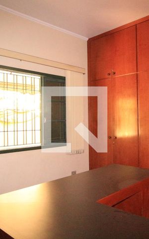 Casa à venda com 240m², 4 quartos e 4 vagasQuarto 4