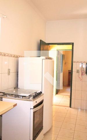 Casa à venda com 240m², 4 quartos e 4 vagasCozinha