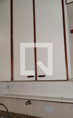 Apartamento para alugar com 74m², 2 quartos e 2 vagas Apartamento para alugar com 74m², 2 quartos e 2 vagasCozinha