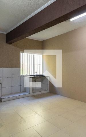 Casa para alugar com 30m², 1 quarto e sem vagaSala/Quarto