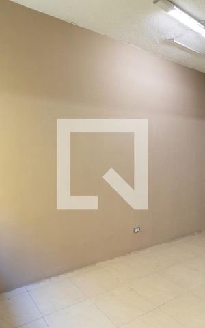 Casa para alugar com 30m², 1 quarto e sem vagaCozinha e Área de Serviço