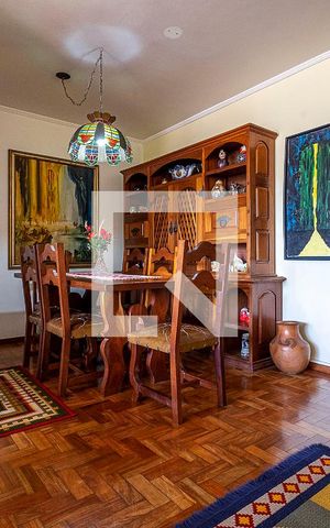 Apartamento à venda com 100m², 2 quartos e 1 vaga Apartamento à venda com 100m², 2 quartos e 1 vagaSala