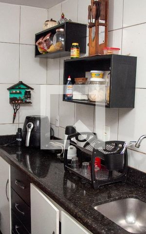 Casa à venda com 300m², 5 quartos e 3 vagas Casa à venda com 300m², 5 quartos e 3 vagasCozinha