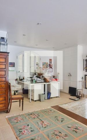 Casa à venda com 380m², 4 quartos e 3 vagasSuíte 1