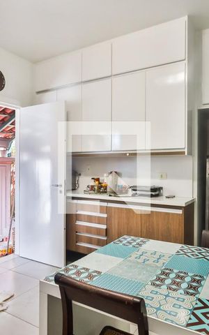 Casa à venda com 380m², 4 quartos e 3 vagasCozinha