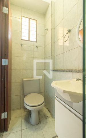 Casa à venda com 150m², 3 quartos e 2 vagas Casa à venda com 150m², 3 quartos e 2 vagasBanheiro da Suíte 3