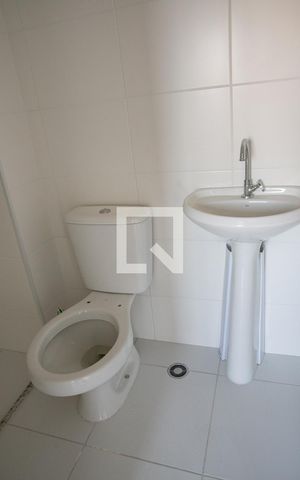 Apartamento à venda com 35m², 2 quartos e sem vagaBanheiro