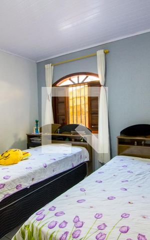 Casa à venda com 400m², 2 quartos e 2 vagas Casa à venda com 400m², 2 quartos e 2 vagasQuarto 2