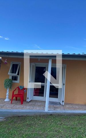 Casa à venda com 500m², 7 quartos e 3 vagasÁrea Externa
