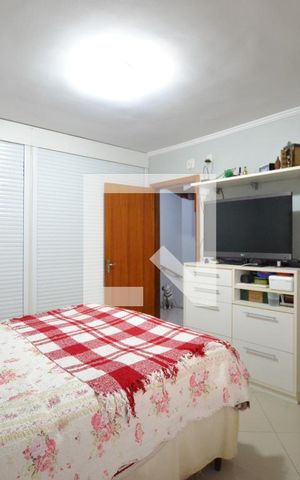 Casa de condomínio à venda com 204m², 4 quartos e 2 vagasSuíte 1