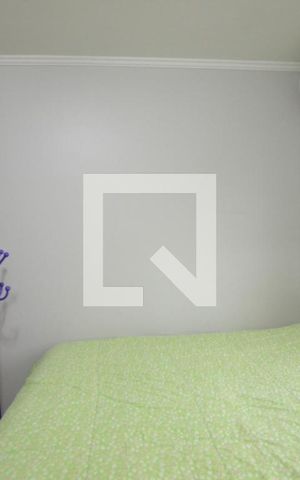 Casa de condomínio à venda com 204m², 4 quartos e 2 vagasQuarto