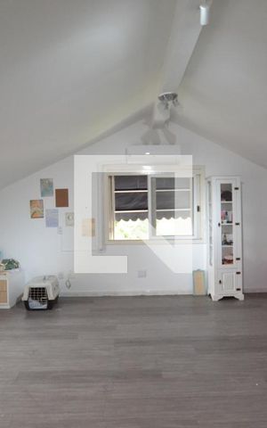 Casa de condomínio à venda com 204m², 4 quartos e 2 vagasQuarto/Reversível