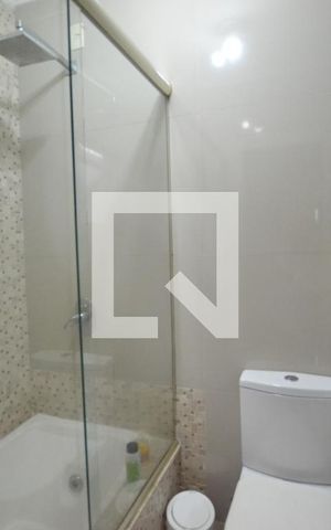 Casa de condomínio à venda com 204m², 4 quartos e 2 vagasBanheiro da Suíte 2