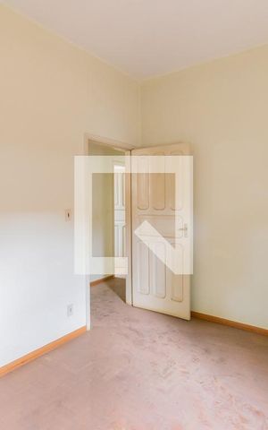 Casa à venda com 400m², 4 quartos e 2 vagas Casa à venda com 400m², 4 quartos e 2 vagasQuarto 1