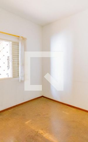 Casa à venda com 400m², 4 quartos e 2 vagas Casa à venda com 400m², 4 quartos e 2 vagasQuarto 3