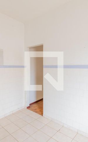 Casa à venda com 400m², 4 quartos e 2 vagas Casa à venda com 400m², 4 quartos e 2 vagasCasa 2 - Cozinha