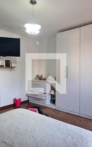 Casa à venda com 300m², 3 quartos e 2 vagasQuarto 3
