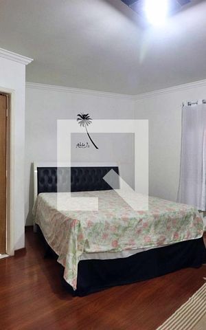 Casa à venda com 300m², 3 quartos e 2 vagasQuarto 1 - Suíte