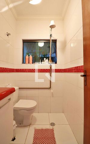 Casa à venda com 300m², 3 quartos e 2 vagasBanheiro Social 2