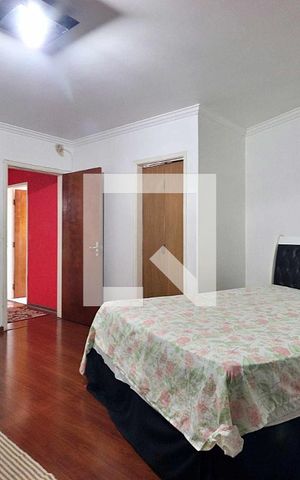 Casa à venda com 300m², 3 quartos e 2 vagasQuarto 1 - Suíte