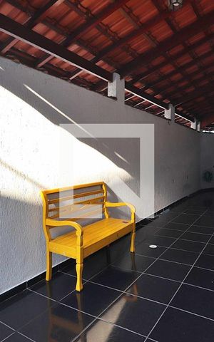 Casa à venda com 300m², 3 quartos e 2 vagasQuintal