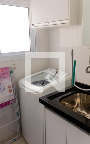 Apartamento à venda com 64m², 2 quartos e 1 vagaÁrea de Serviço